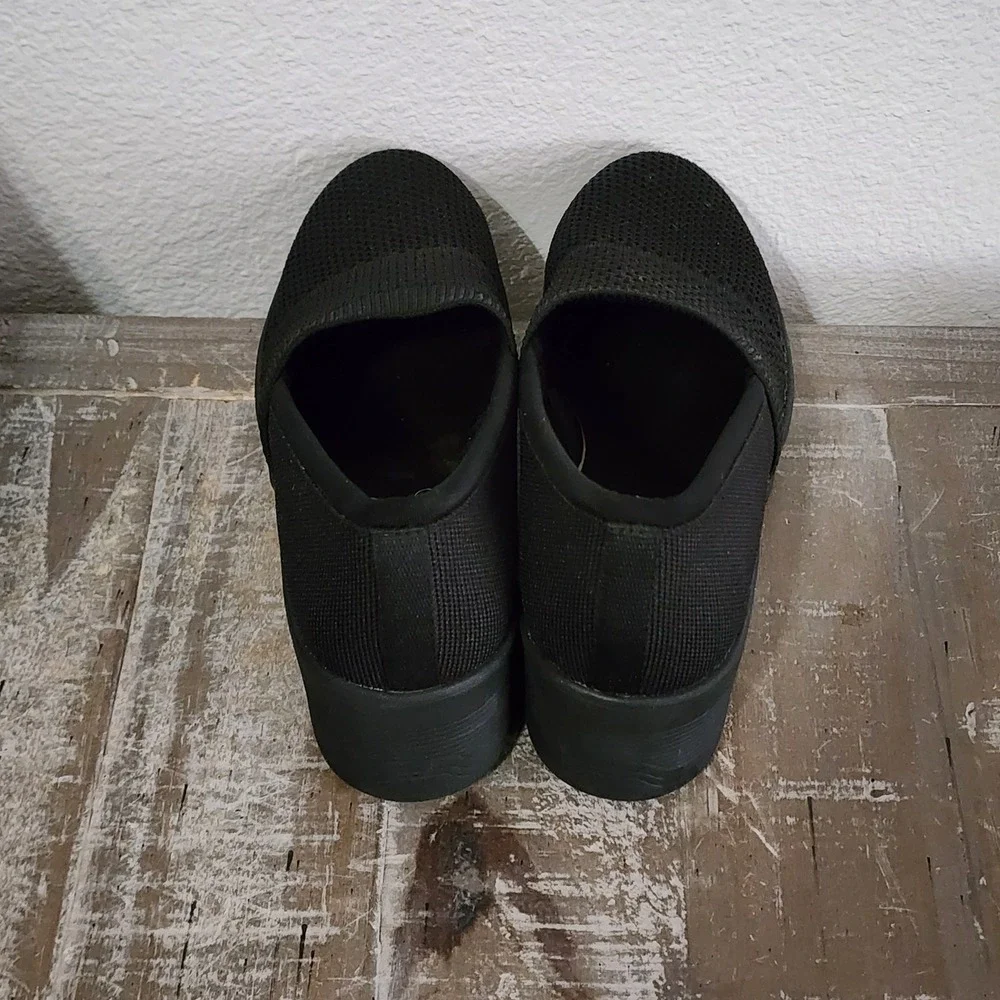 Skechers Air-Cooled Memory Foam Wedge Slip On Shoes Black 9.5 Comfort Casual